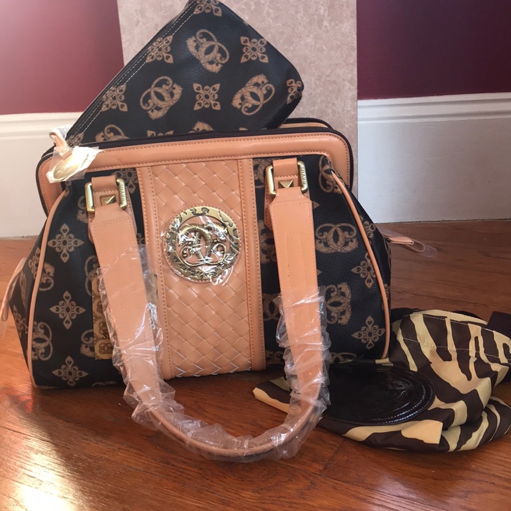 💥💥sold💥💥 new, Signature by Sharif, 3 piece 💼